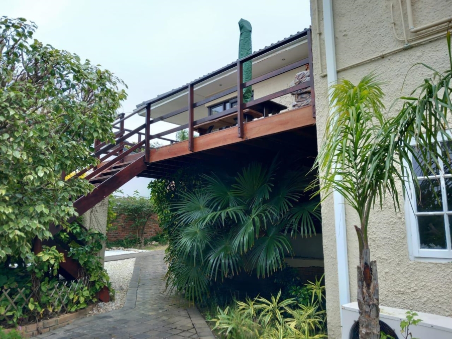 9 Bedroom Property for Sale in Walmer Eastern Cape